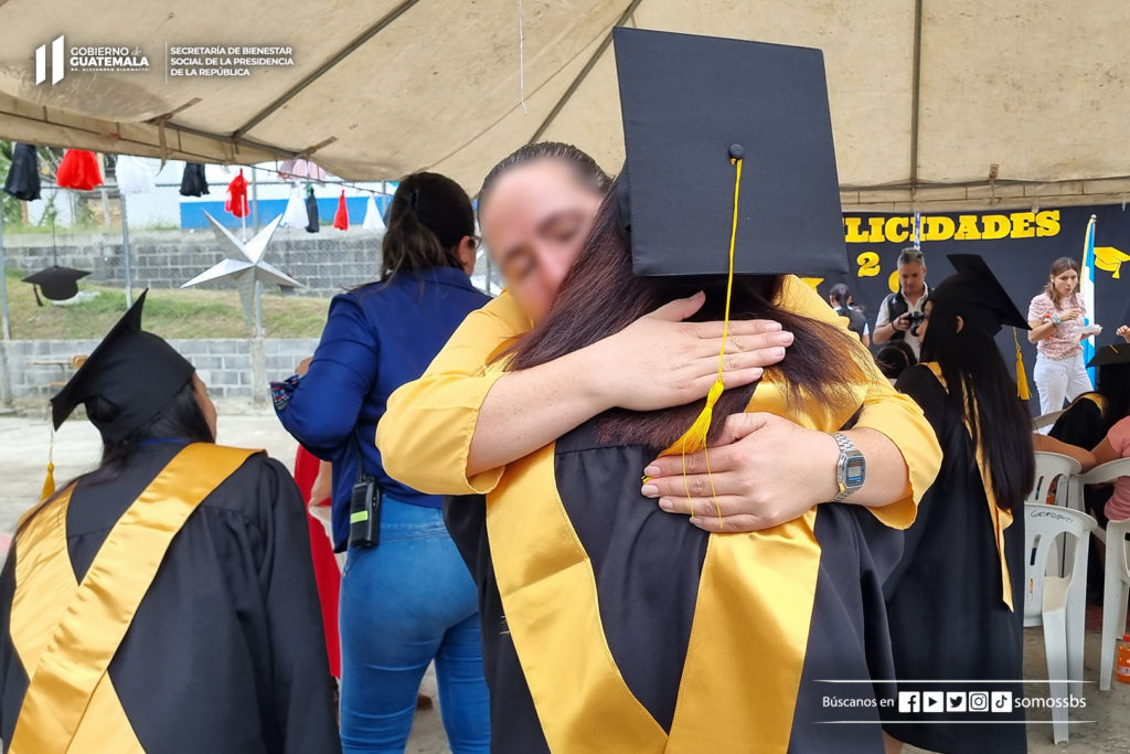 Graduación de Academia del Éxito - Gorriones 11 - Cintillo