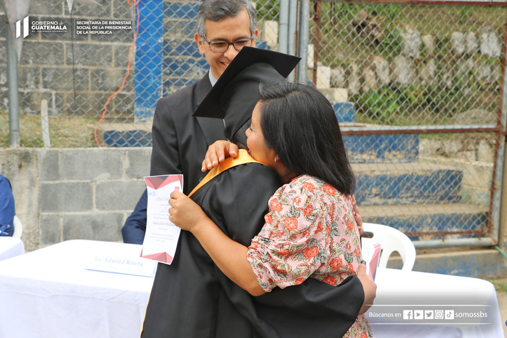 Graduación de Academia del Éxito - Gorriones 8 - Cintillo