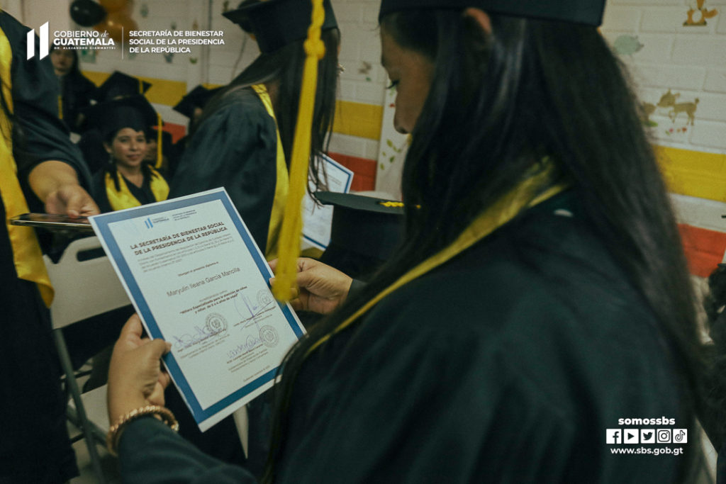 SBS - Preservacion - CNA - Graduacion Diplomado de Niñeras 2023 - 69