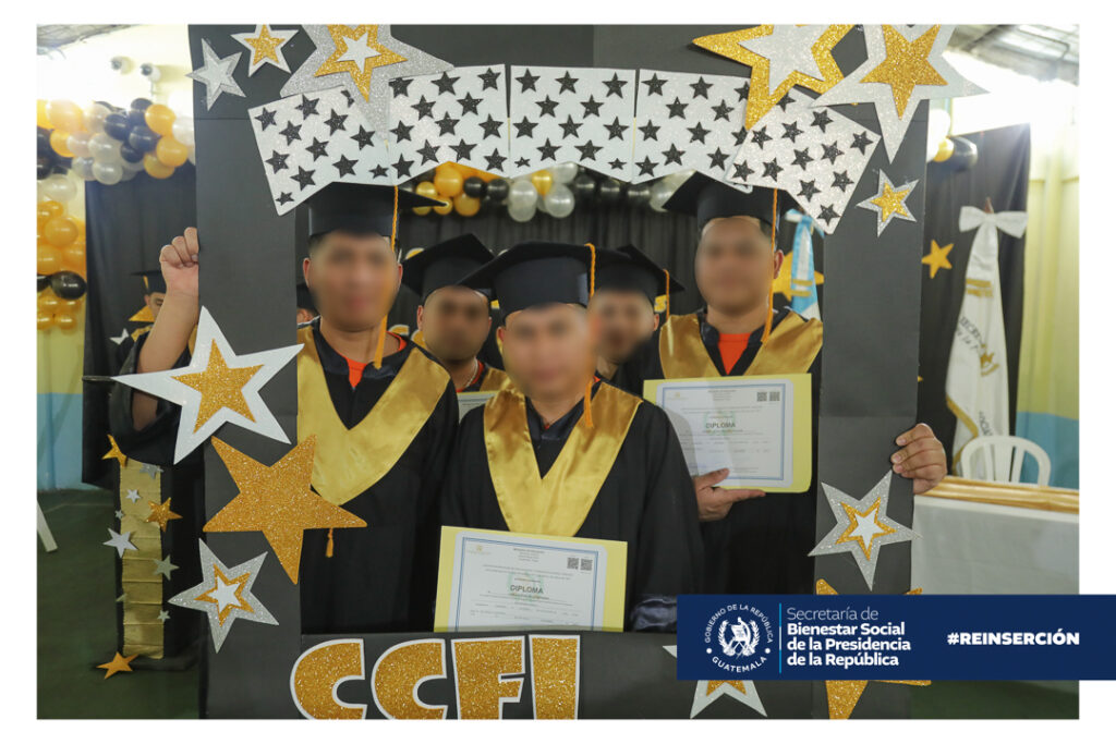 SBS - Reinserción - CER 1 - Graduaciones de Ténicos de CCFI - 43